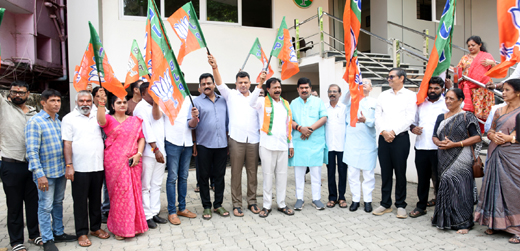 BJP celebrates victory in Mangaluru